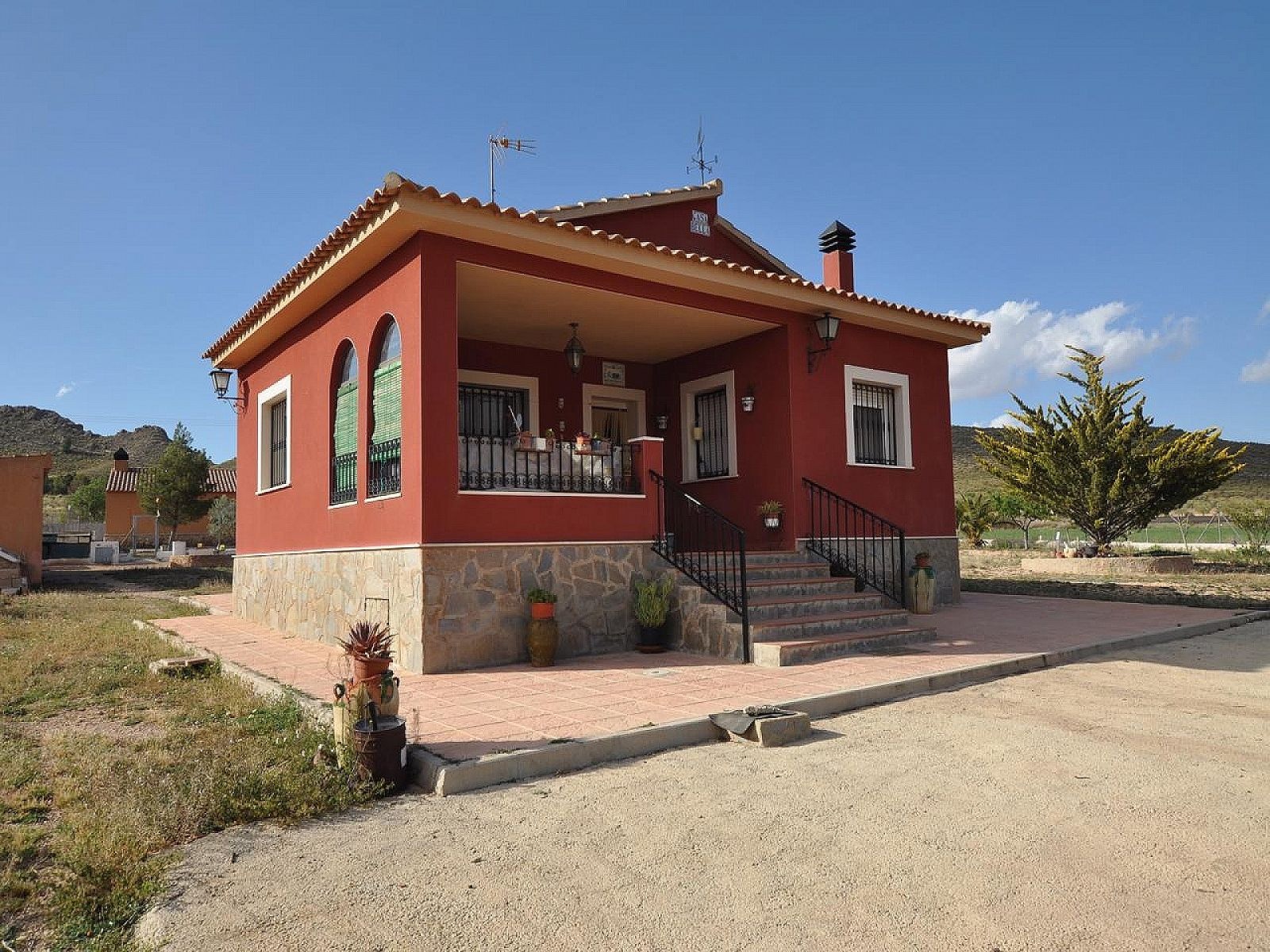 Detached Villa in Yecla